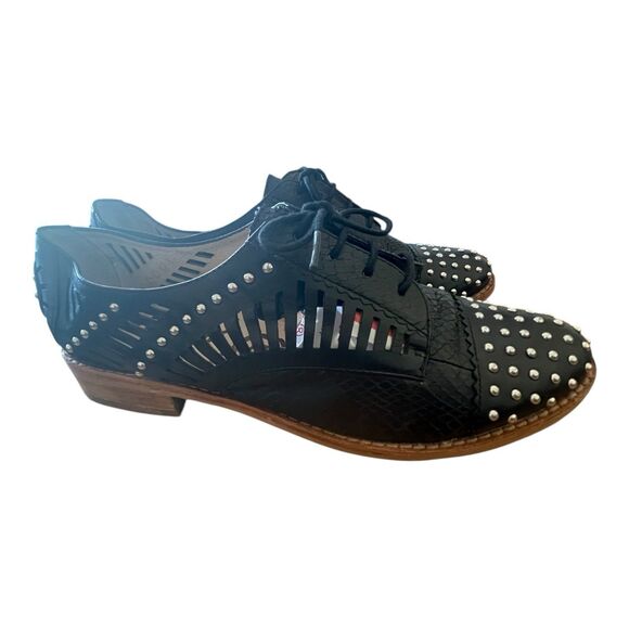 Sam Edelman Loafer Shoes Women’s 7 Black Laser Cut Silver Stud Lace Up Preppy - Picture 3 of 12